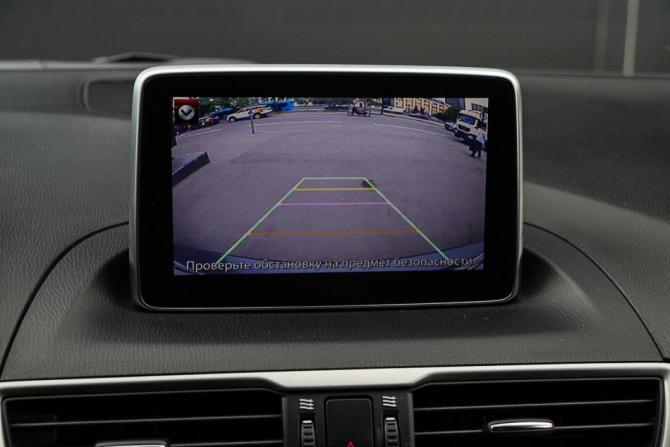 Mazda 3 III (BM) с пробегом 2014 года, цена 1 490 000 рублей, 131000 км, седан, Автокод Объявления