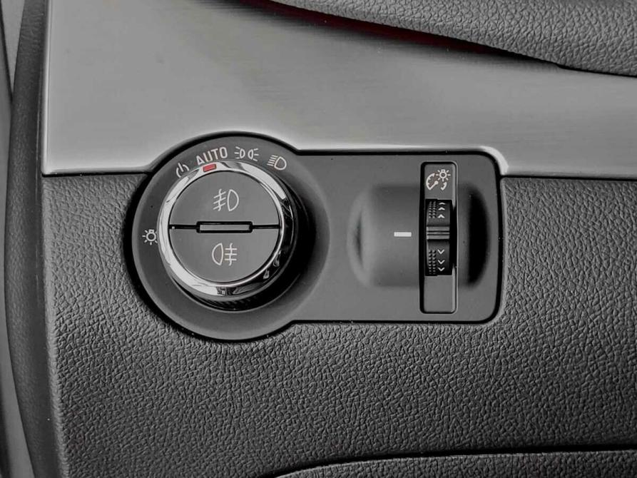 Opel Mokka I Москва  - изображение 8