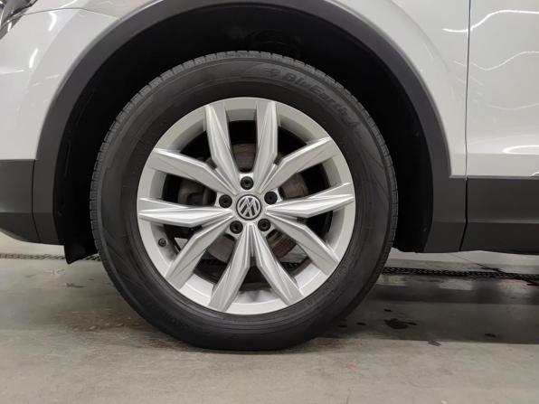 Volkswagen Tiguan II с пробегом 2017 года, цена 2 640 000 рублей, 127557 км, внедорожник, Автокод Объявления
