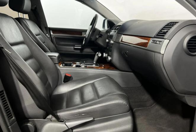Volkswagen Touareg I с пробегом 2006 года, цена 1 000 000 рублей, 155000 км, внедорожник, Автокод Объявления