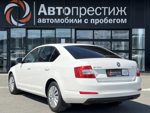Skoda Octavia III (A7) с пробегом 2014 года, цена 1 350 000 рублей, 210144 км, лифтбек, Автокод Объявления