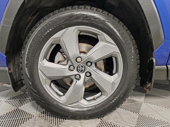 Toyota RAV4 V (XA50) с пробегом 2022 года, цена 3 349 000 рублей, 102698 км, внедорожник, Автокод Объявления