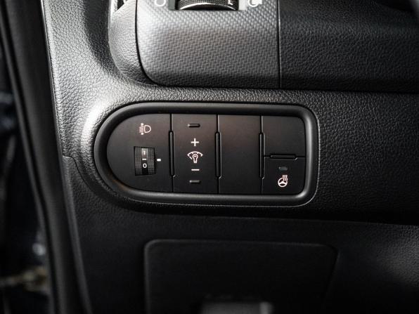 Kia Cerato IV с пробегом 2018 года, цена 1 335 000 рублей, 136479 км, седан, Автокод Объявления