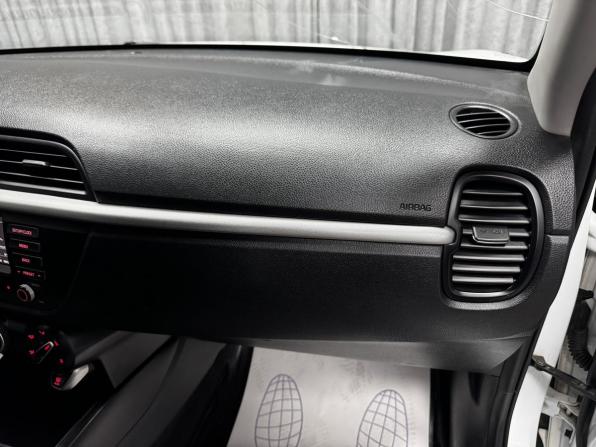 Kia Rio IV с пробегом 2019 года, цена 1 300 000 рублей, 106161 км, седан, Автокод Объявления