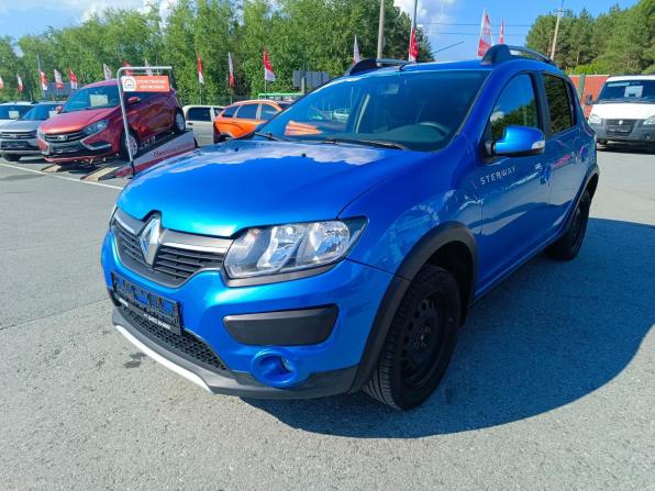Renault Sandero II с пробегом 2015 года, цена 769 995 рублей, 152002 км, хэтчбек, Автокод Объявления