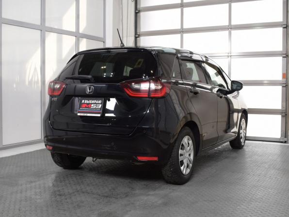 Honda Fit IV с пробегом 2022 года, цена 1 299 995 рублей, 88467 км, хэтчбек, Автокод Объявления