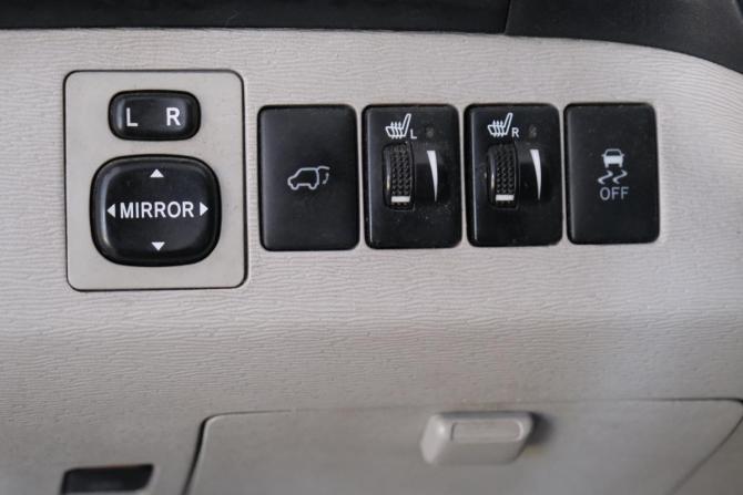 Toyota Venza I с пробегом 2010 года, цена 1 689 000 рублей, 140000 км, внедорожник, Автокод Объявления