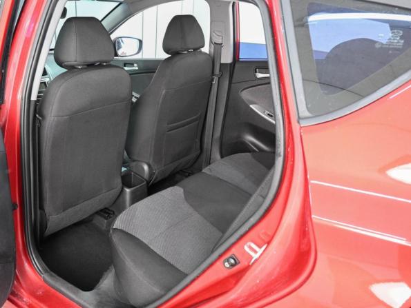 Hyundai Solaris I с пробегом 2013 года, цена 839 000 рублей, 179001 км, хэтчбек, Автокод Объявления