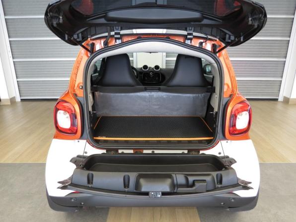 Smart Fortwo III с пробегом 2016 года, цена 845 000 рублей, 115000 км, хэтчбек, Автокод Объявления