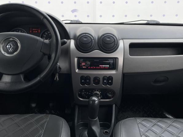 Renault Logan I Рестайлинг с пробегом 2011 года, цена 550 000 рублей, 132640 км, седан, Автокод Объявления