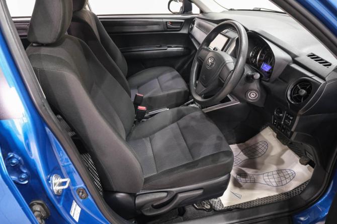 Toyota Corolla XI (E160 E170) Рестайлинг 2 с пробегом 2019 года, цена 1 499 000 рублей, 119600 км, универсал, Автокод Объявления