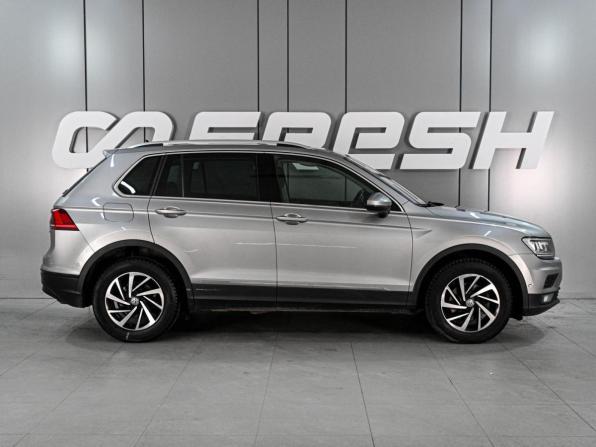 Volkswagen Tiguan II с пробегом 2019 года, цена 2 479 000 рублей, 108810 км, внедорожник, Автокод Объявления