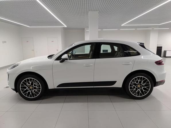 Porsche Macan I с пробегом 2015 года, цена 3 650 000 рублей, 107356 км, внедорожник, Автокод Объявления