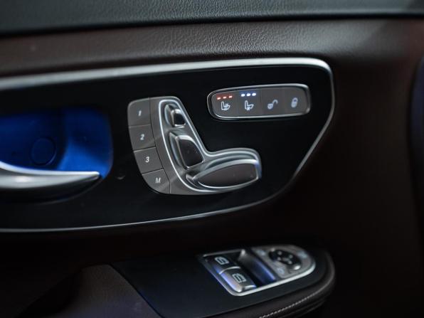 Новый Mercedes-Benz V-Класс III (W447) Рестайлинг 2 2025 года, цена 11 350 000 рублей, минивэн, Автокод Объявления