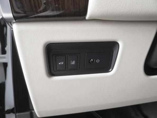 Land Rover Range Rover Sport II с пробегом 2017 года, цена 3 210 000 рублей, 199334 км, внедорожник, Автокод Объявления