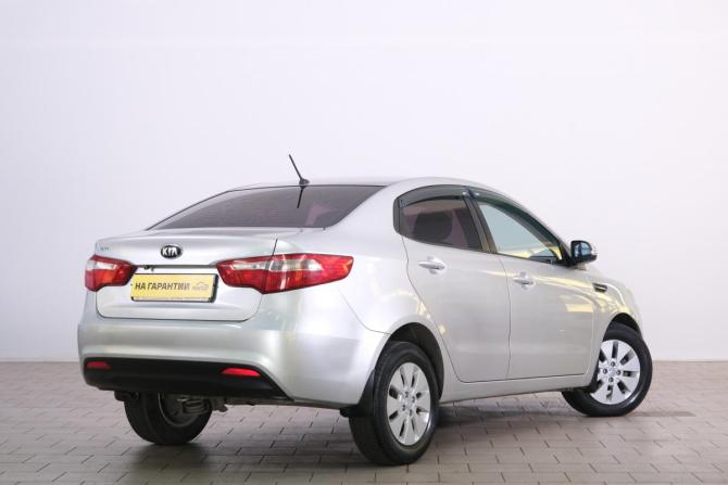 Kia Rio III с пробегом 2014 года, цена 959 000 рублей, 172500 км, седан, Автокод Объявления
