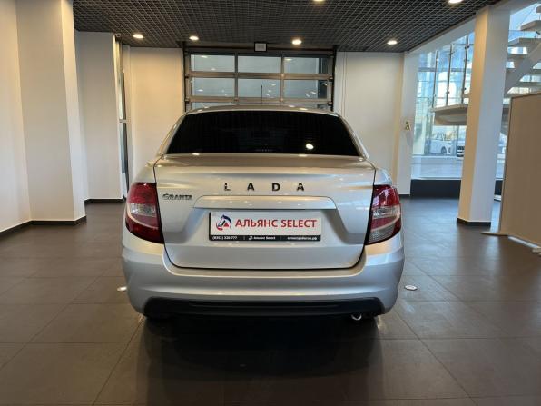 Lada (ВАЗ) Granta I Рестайлинг с пробегом 2024 года, цена 900 000 рублей, 31509 км, седан, Автокод Объявления
