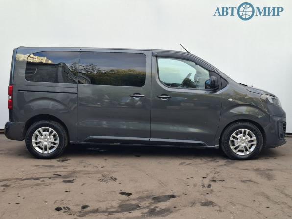 Opel Zafira Life I с пробегом 2021 года, цена 2 770 000 рублей, 207789 км, минивэн, Автокод Объявления