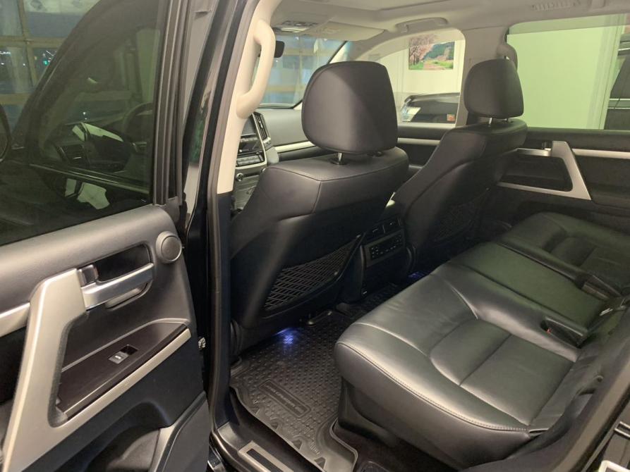 Toyota Land Cruiser 200 Series Рестайлинг 2 Екатеринбург  - изображение 29