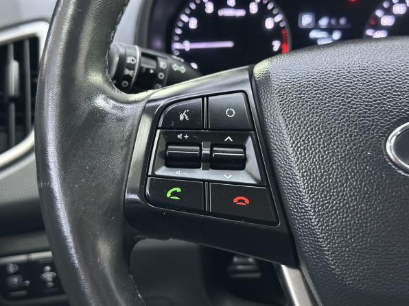 Hyundai Creta I с пробегом 2018 года, цена 1 699 000 рублей, 134706 км, внедорожник, Автокод Объявления