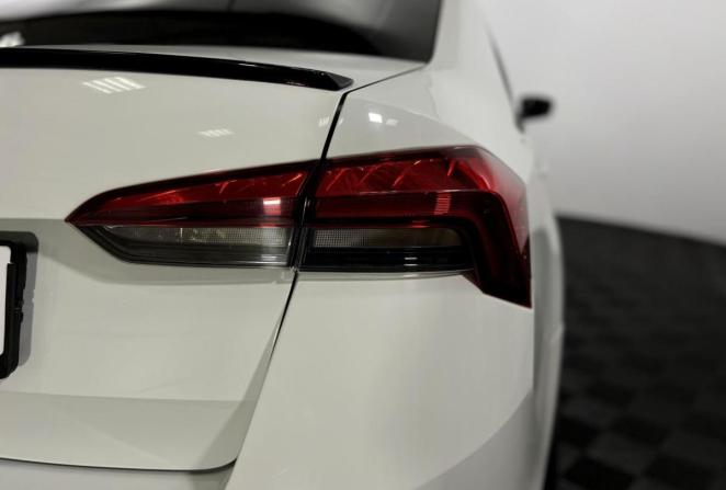 Skoda Rapid II с пробегом 2021 года, цена 1 701 000 рублей, 130580 км, лифтбек, Автокод Объявления