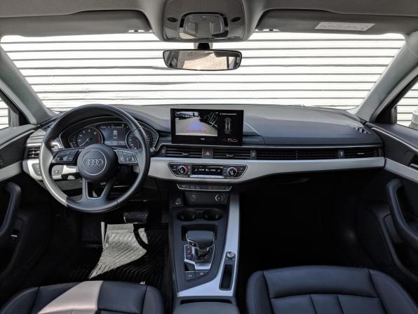 Audi A4 V (B9) Рестайлинг с пробегом 2022 года, цена 3 655 000 рублей, 43272 км, седан, Автокод Объявления