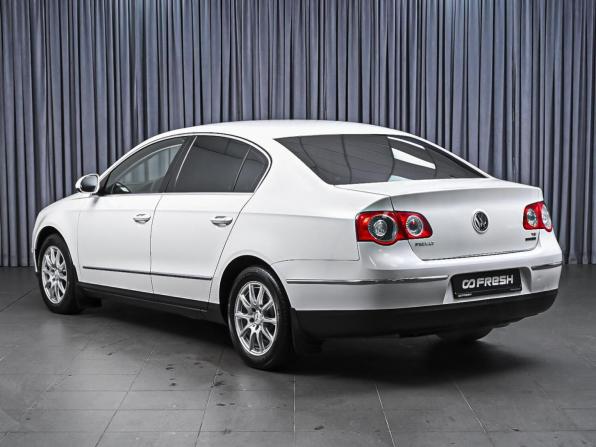 Volkswagen Passat B6 с пробегом 2009 года, цена 795 000 рублей, 272096 км, седан, Автокод Объявления