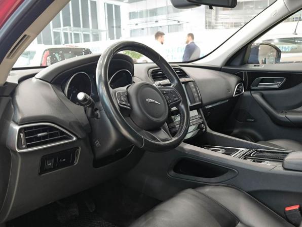 Jaguar F-Pace I с пробегом 2016 года, цена 2 050 000 рублей, 146000 км, внедорожник, Автокод Объявления