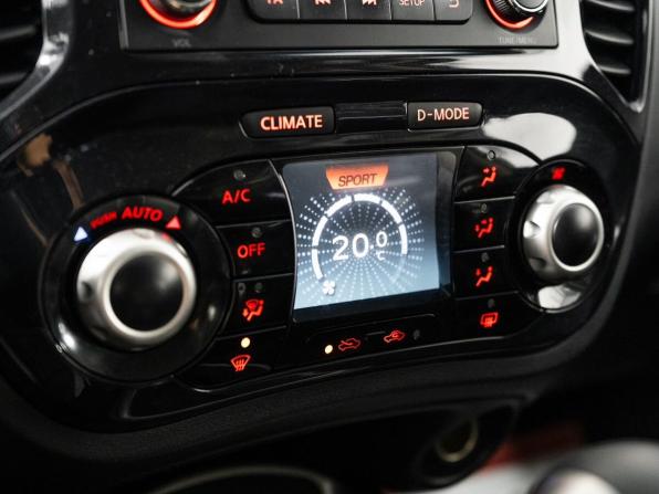 Nissan Juke I с пробегом 2012 года, цена 980 500 рублей, 133960 км, внедорожник, Автокод Объявления