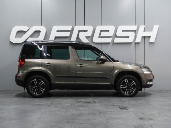 Skoda Yeti I Рестайлинг с пробегом 2014 года, цена 1 249 000 рублей, 92292 км, внедорожник, Автокод Объявления