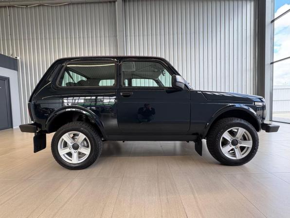 Lada (ВАЗ) Niva Legend с пробегом 2026 года, цена 1 099 000 рублей, 1300 км, внедорожник, Автокод Объявления