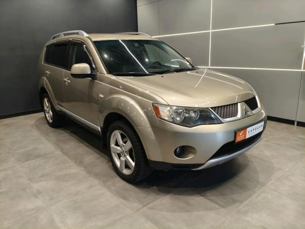 Mitsubishi Outlander II с пробегом 2008 года, цена 1 009 000 рублей, 210000 км, внедорожник, Автокод Объявления