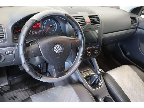 Volkswagen Jetta V с пробегом 2006 года, цена 502 000 рублей, 252203 км, седан, Автокод Объявления