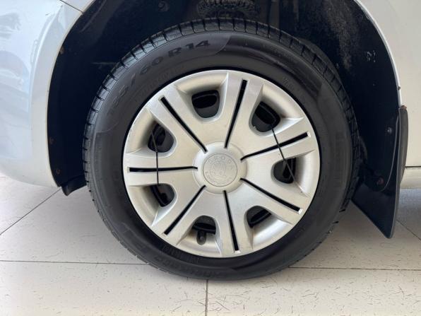 Skoda Fabia II Рестайлинг с пробегом 2012 года, цена 679 000 рублей, 163250 км, универсал, Автокод Объявления