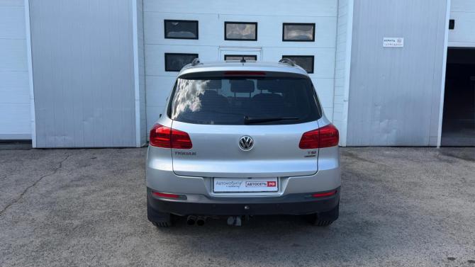 Volkswagen Tiguan I Рестайлинг с пробегом 2014 года, цена 1 253 000 рублей, 180167 км, внедорожник, Автокод Объявления