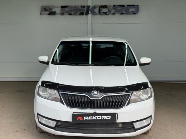 Skoda Rapid I с пробегом 2015 года, цена 1 180 000 рублей, 97000 км, лифтбек, Автокод Объявления