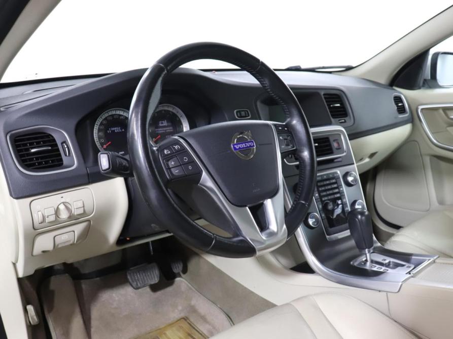 Volvo S60 II Москва  - изображение 13