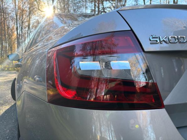 Skoda Octavia III (A7) Рестайлинг с пробегом 2018 года, цена 2 240 000 рублей, 80391 км, лифтбек, Автокод Объявления