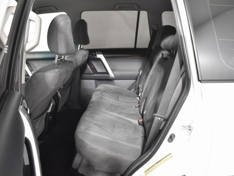 Toyota Land Cruiser Prado 150 Series Санкт-Петербург  - изображение 11