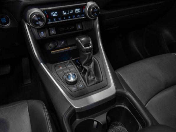 Toyota RAV4 V (XA50) с пробегом 2020 года, цена 3 680 000 рублей, 59518 км, внедорожник, Автокод Объявления