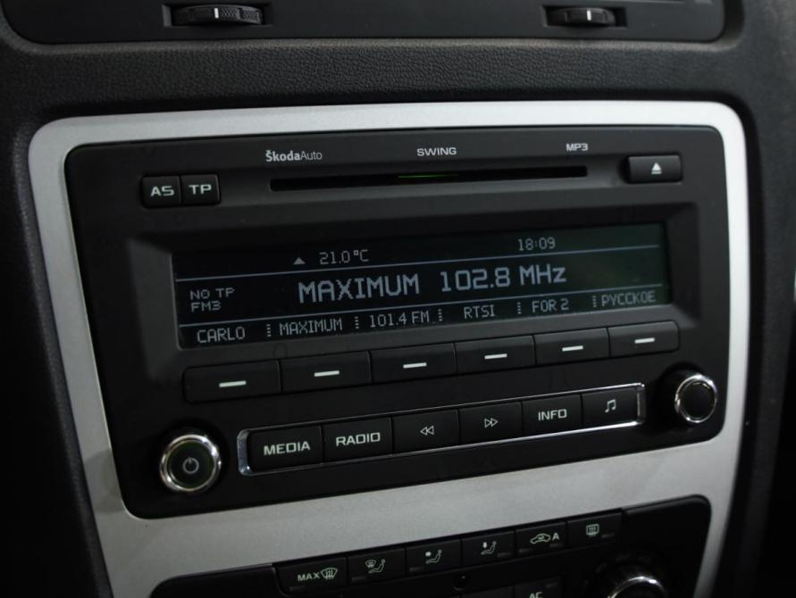 Skoda Octavia II (A5) Рестайлинг Санкт-Петербург  - изображение 13