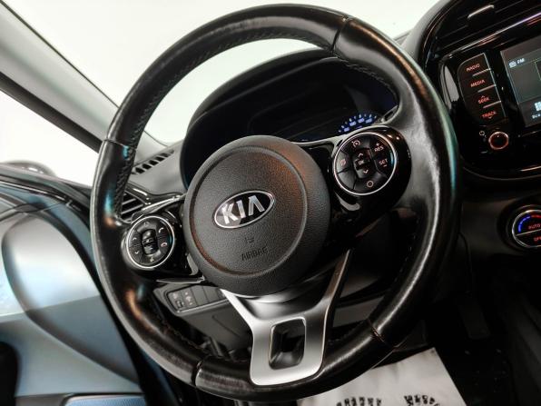 Kia Soul III с пробегом 2020 года, цена 1 825 200 рублей, 72532 км, хэтчбек, Автокод Объявления