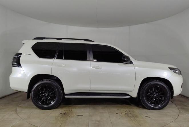 Toyota Land Cruiser Prado 150 Series Рестайлинг 3 с пробегом 2021 года, цена 4 750 000 рублей, 245275 км, внедорожник, Автокод Объявления