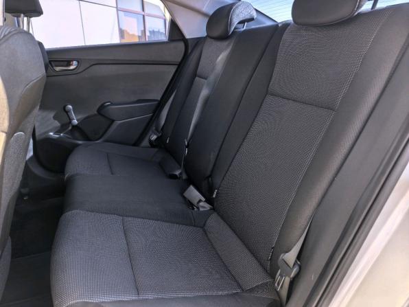 Hyundai Solaris II с пробегом 2017 года, цена 1 235 000 рублей, 97158 км, седан, Автокод Объявления