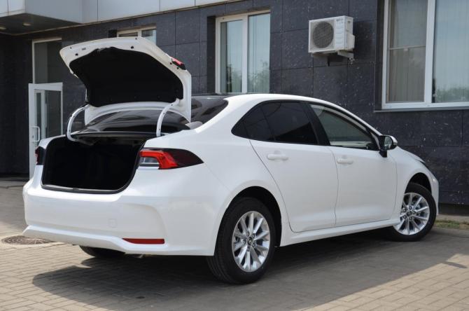 Toyota Corolla XII (E210) с пробегом 2022 года, цена 2 950 000 рублей, 167 км, седан, Автокод Объявления