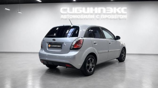 Kia Rio II Рестайлинг с пробегом 2010 года, цена 670 000 рублей, 175000 км, хэтчбек, Автокод Объявления