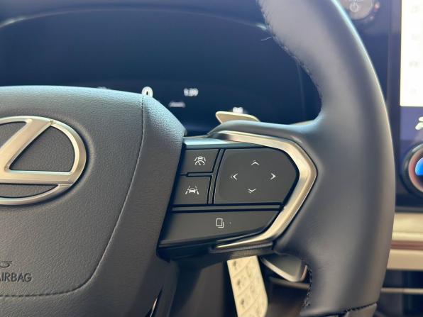 Новый Lexus LM II 2026 года, цена 17 500 000 рублей, минивэн, Автокод Объявления