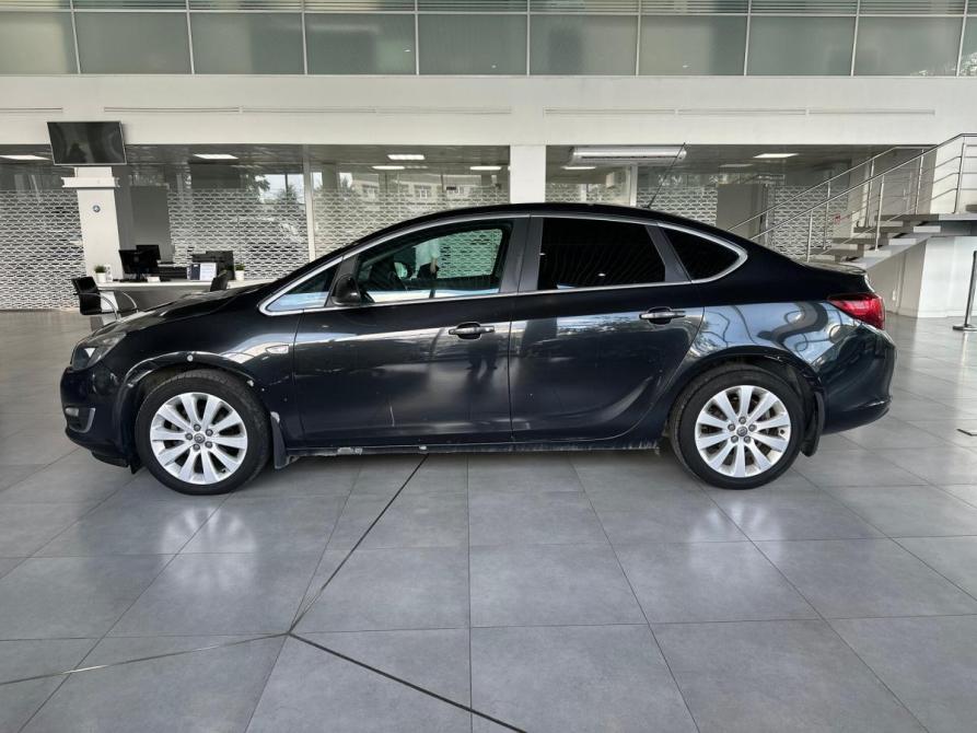 Opel Astra J Рестайлинг Новосибирск  - изображение 8