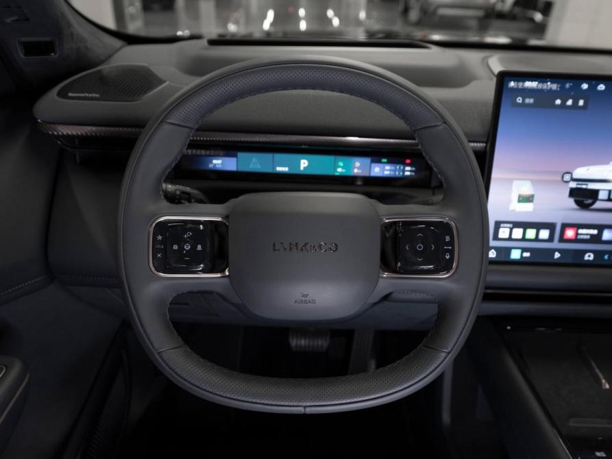 Lynk &amp; Co 900 Москва  - изображение 11