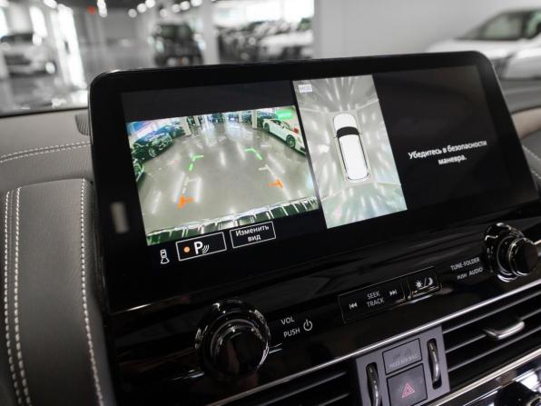 Infiniti QX80 I Рестайлинг 2 с пробегом 2021 года, цена 7 250 000 рублей, 7964 км, внедорожник, Автокод Объявления